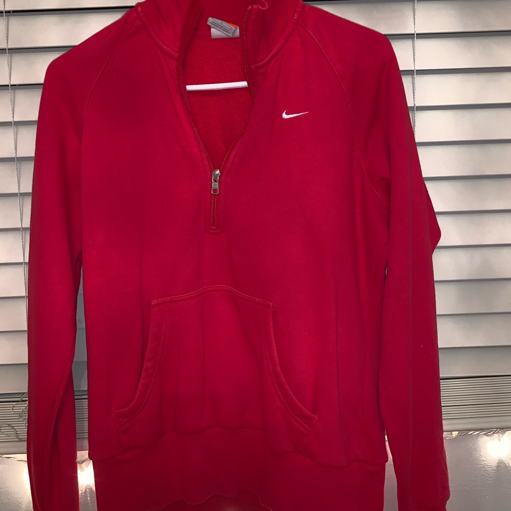 Nike Pullover 🌺✨